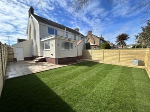 Photo 19- click for photo gallery